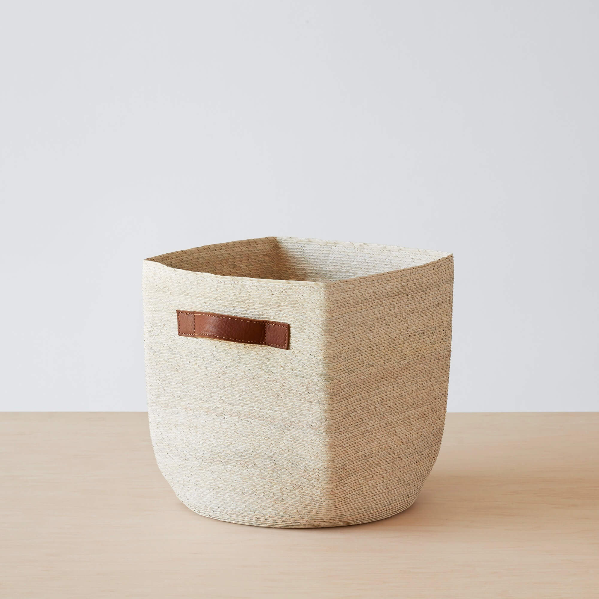 Mercado Storage Cube